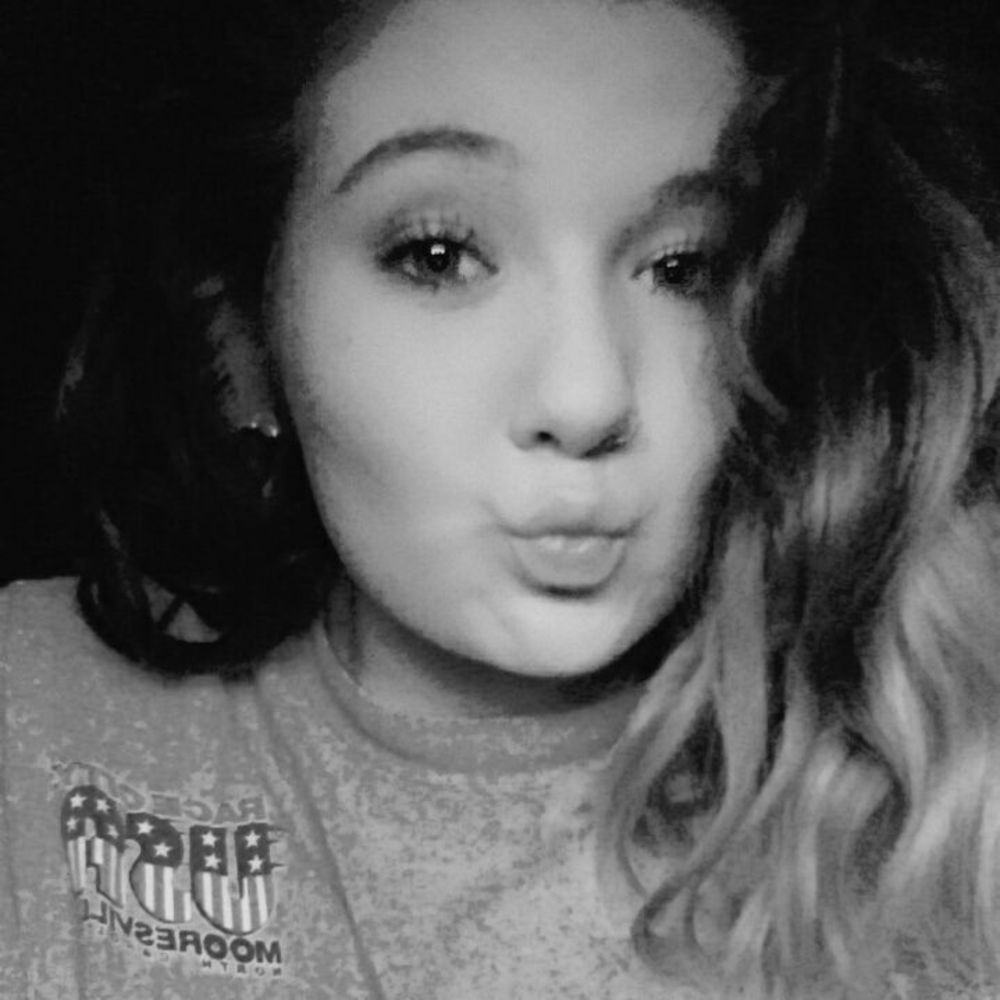 Meet your Posher, Jacie